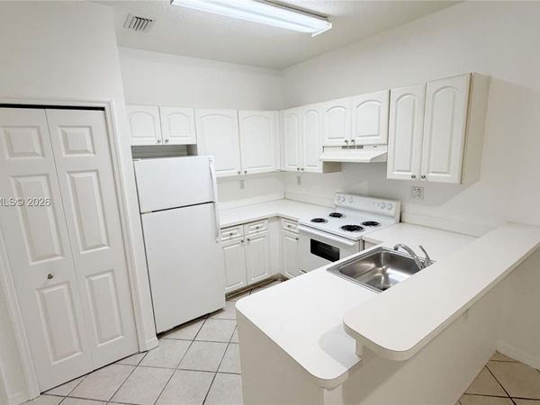 2734 Bird Ave, Unit 101, Miami, FL 33133