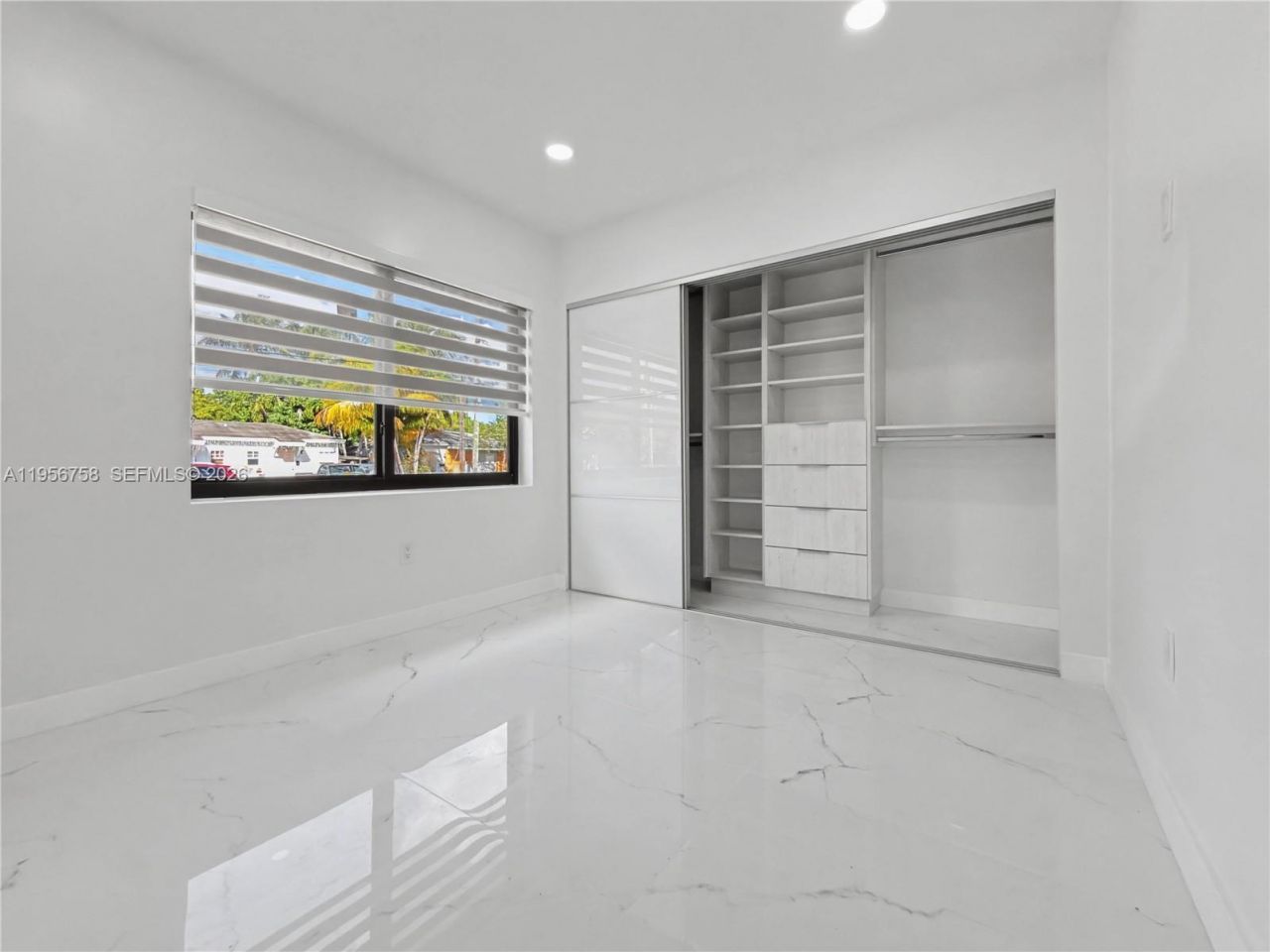 2490 SW 17th St, Miami, FL 33145 Photo