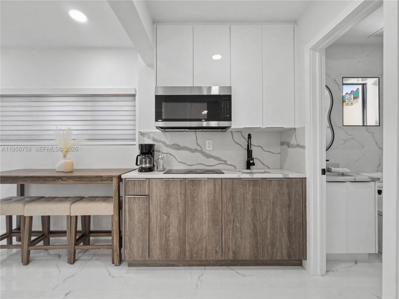 2490 SW 17th St, Miami, FL 33145 Photo