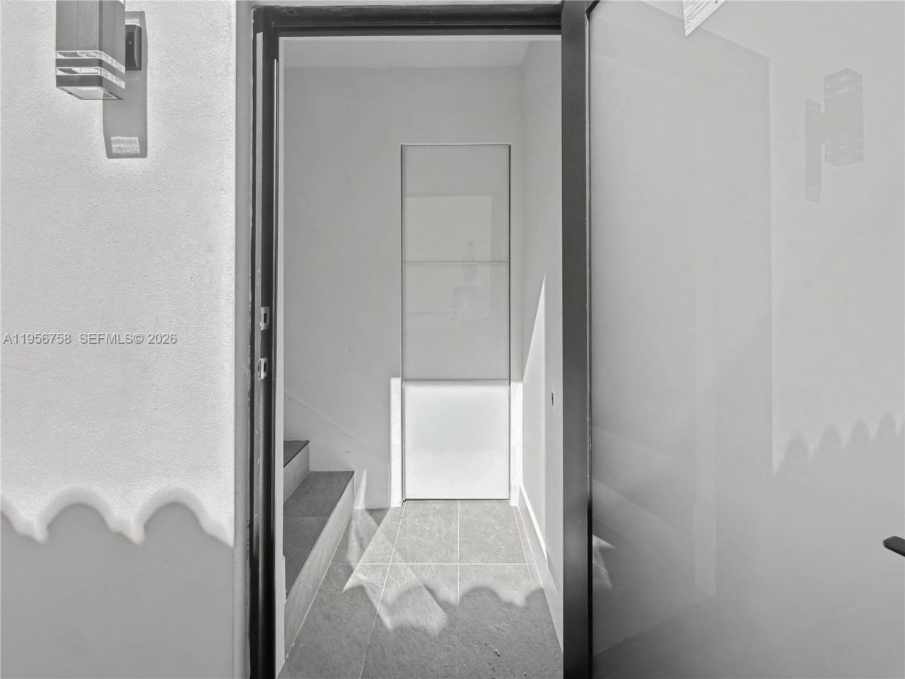 2490 SW 17th St, Miami, FL 33145 Photo