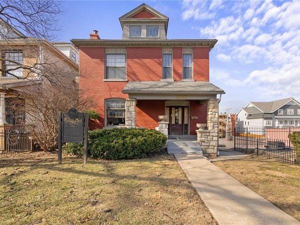 2538 Holmes Street, Kansas City, MO 64108