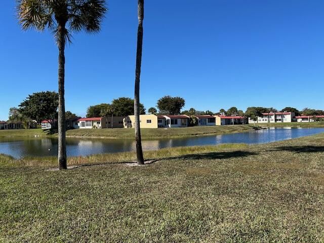 239 Golden River Drive, West Palm Beach, FL 33411 Photo