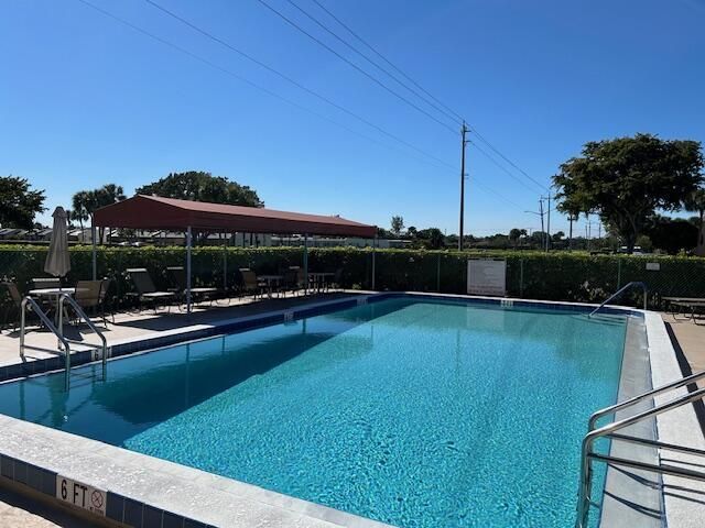 239 Golden River Drive, West Palm Beach, FL 33411 Photo