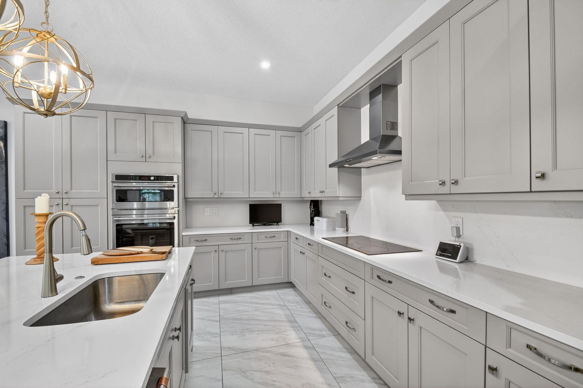 3089 Bellflower Circle, West Palm Beach, FL 33401 Photo