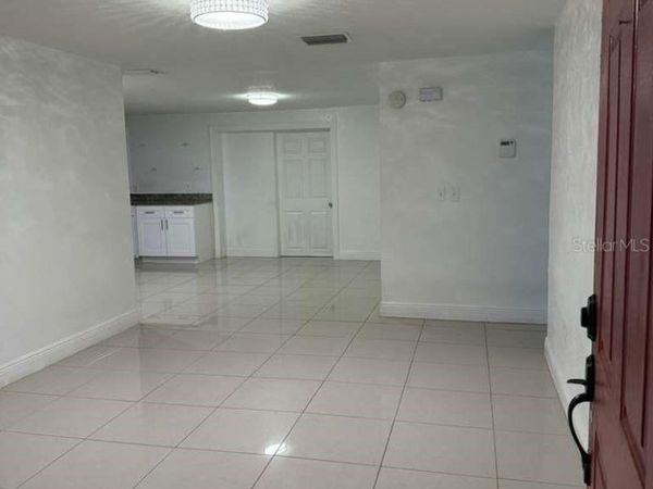 8518 WOODLAKE DRIVE, TAMPA, FL 33615