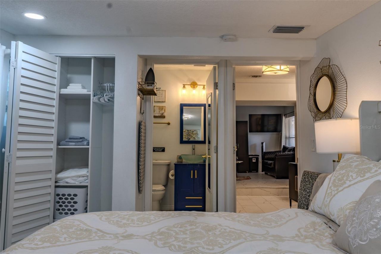 11608 N Boulevard, Tampa, FL 33612 Photo