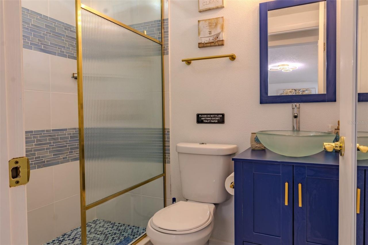 11608 N Boulevard, Tampa, FL 33612 Photo