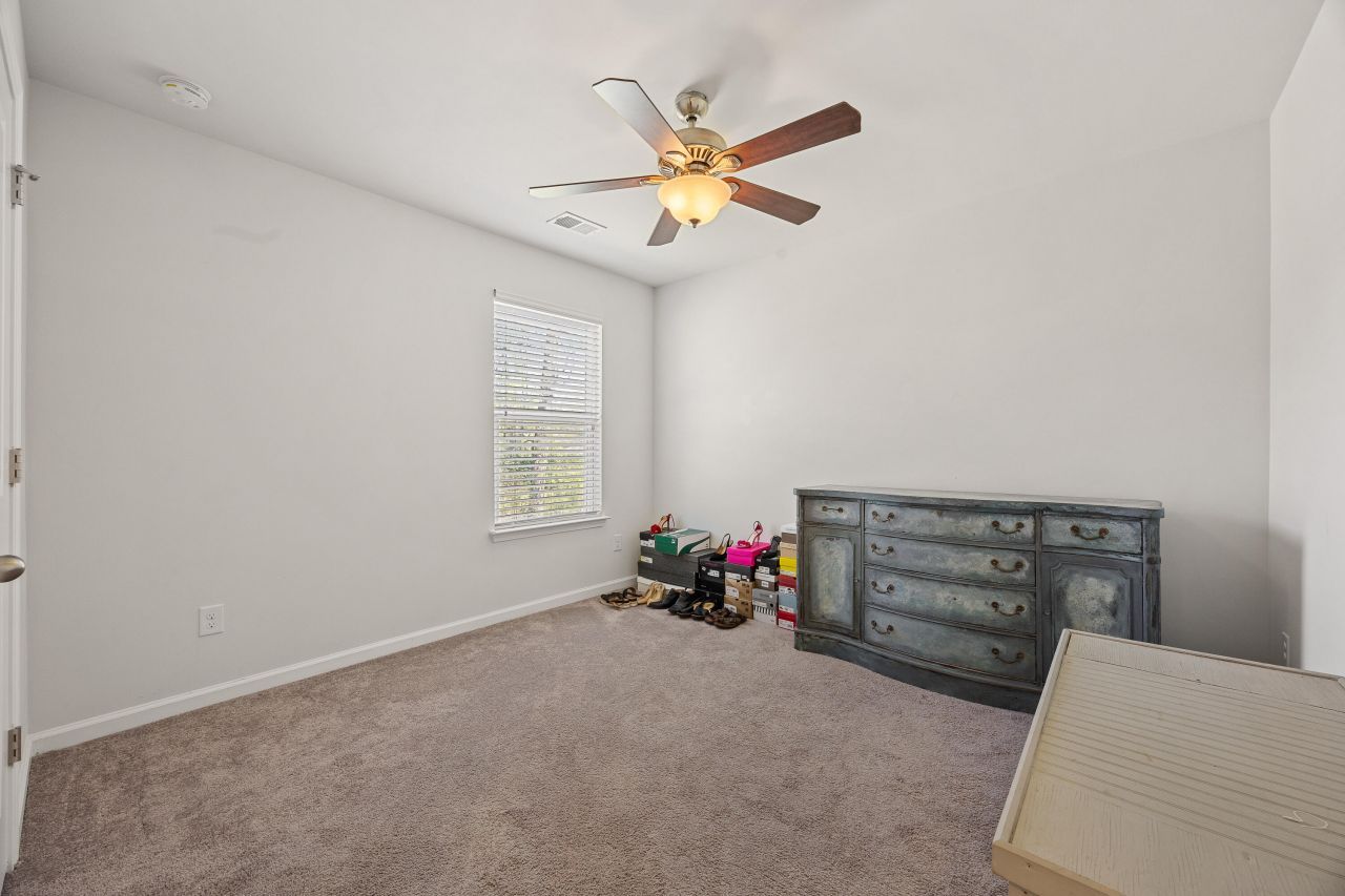 153 Wild Holly Drive Photo 20