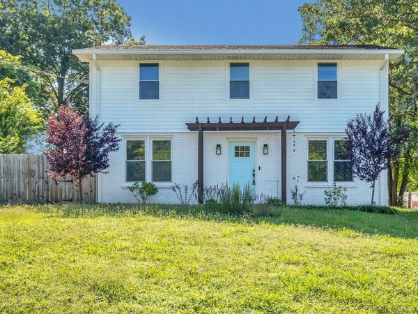 2601 Oakwood Ave , Nashville, TN 37207