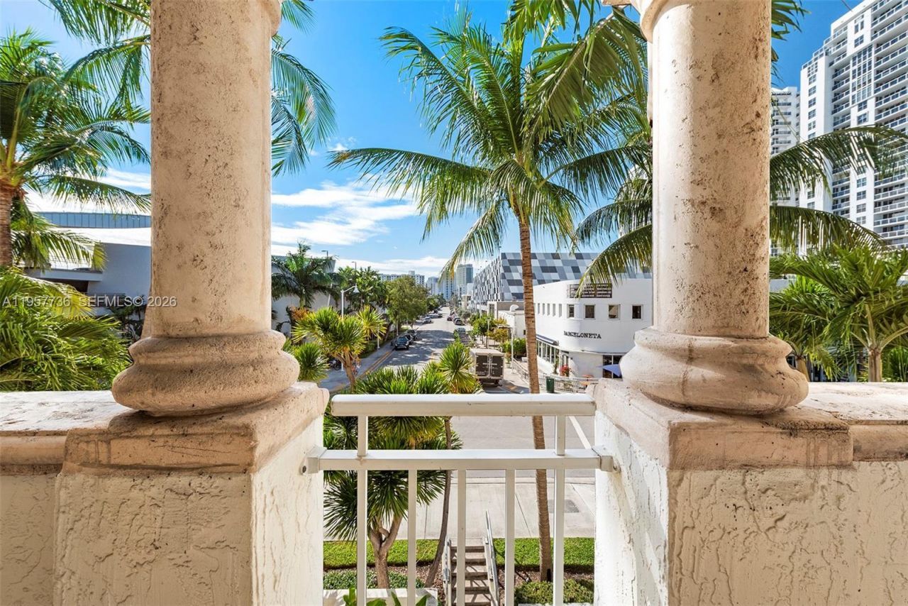 1415 Sunset Harbour Dr, Unit 204, Miami Beach, FL 33139 Photo