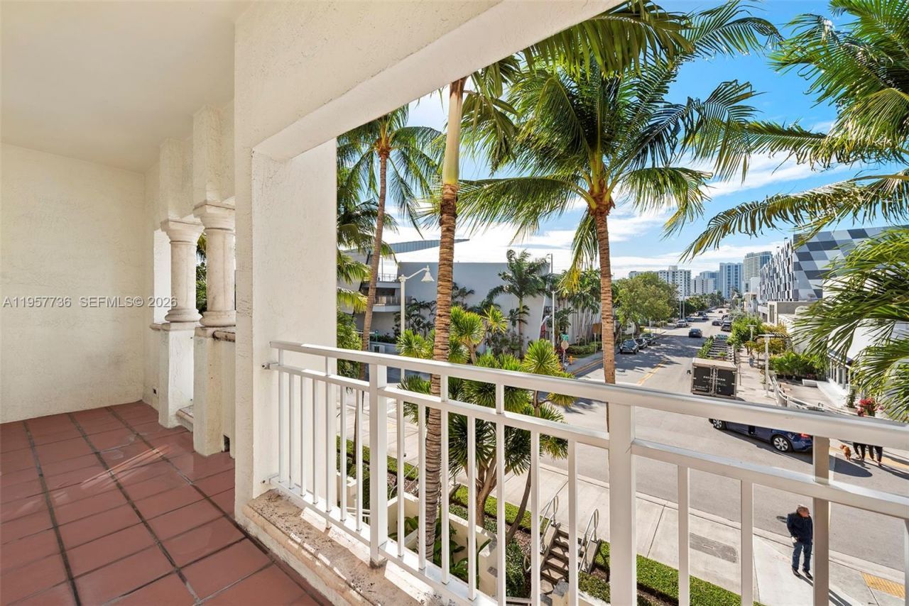 1415 Sunset Harbour Dr, Unit 204, Miami Beach, FL 33139 Photo