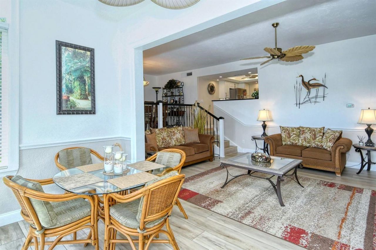 6047 E Peppertree Way, Unit 224, Sarasota, FL 34242 Photo