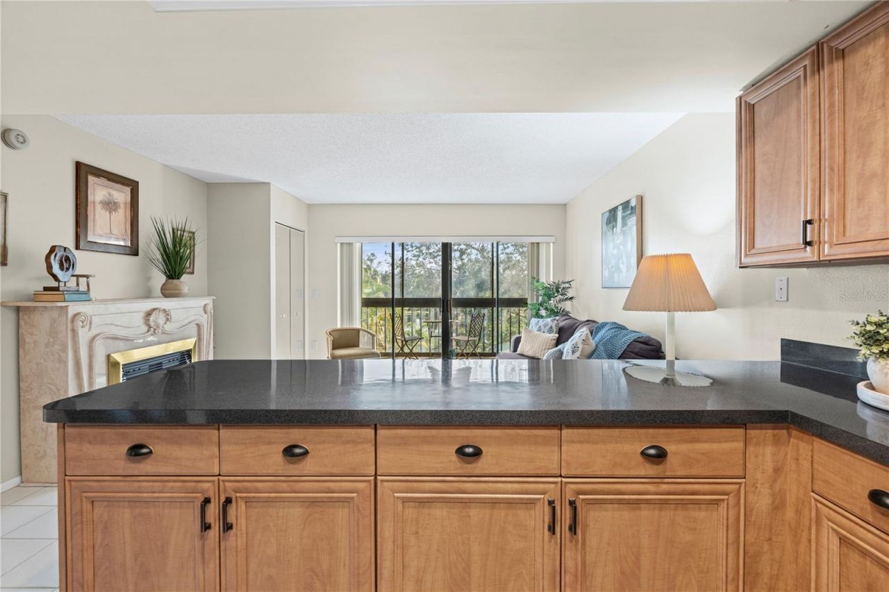 435 30th Avenue W, Unit D314, Bradenton, FL 34205 Photo