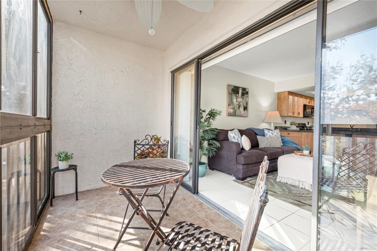 435 30th Avenue W, Unit D314, Bradenton, FL 34205 Photo