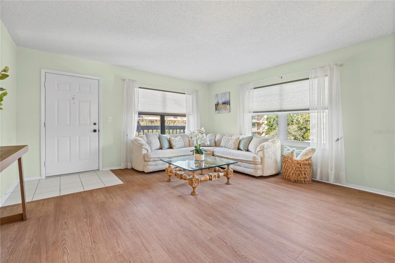 435 30th Avenue W, Unit D314, Bradenton, FL 34205 Photo