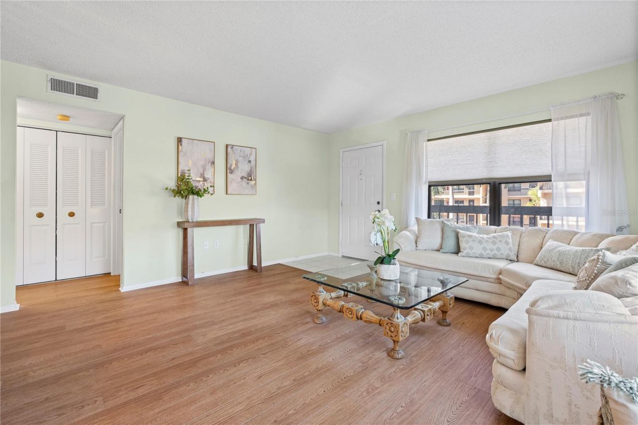 435 30th Avenue W, Unit D314, Bradenton, FL 34205 Photo