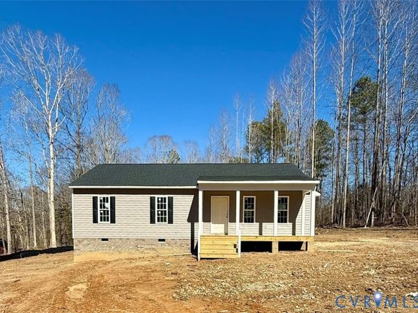 5081 Nomini Hall Road, Hague, VA 22469