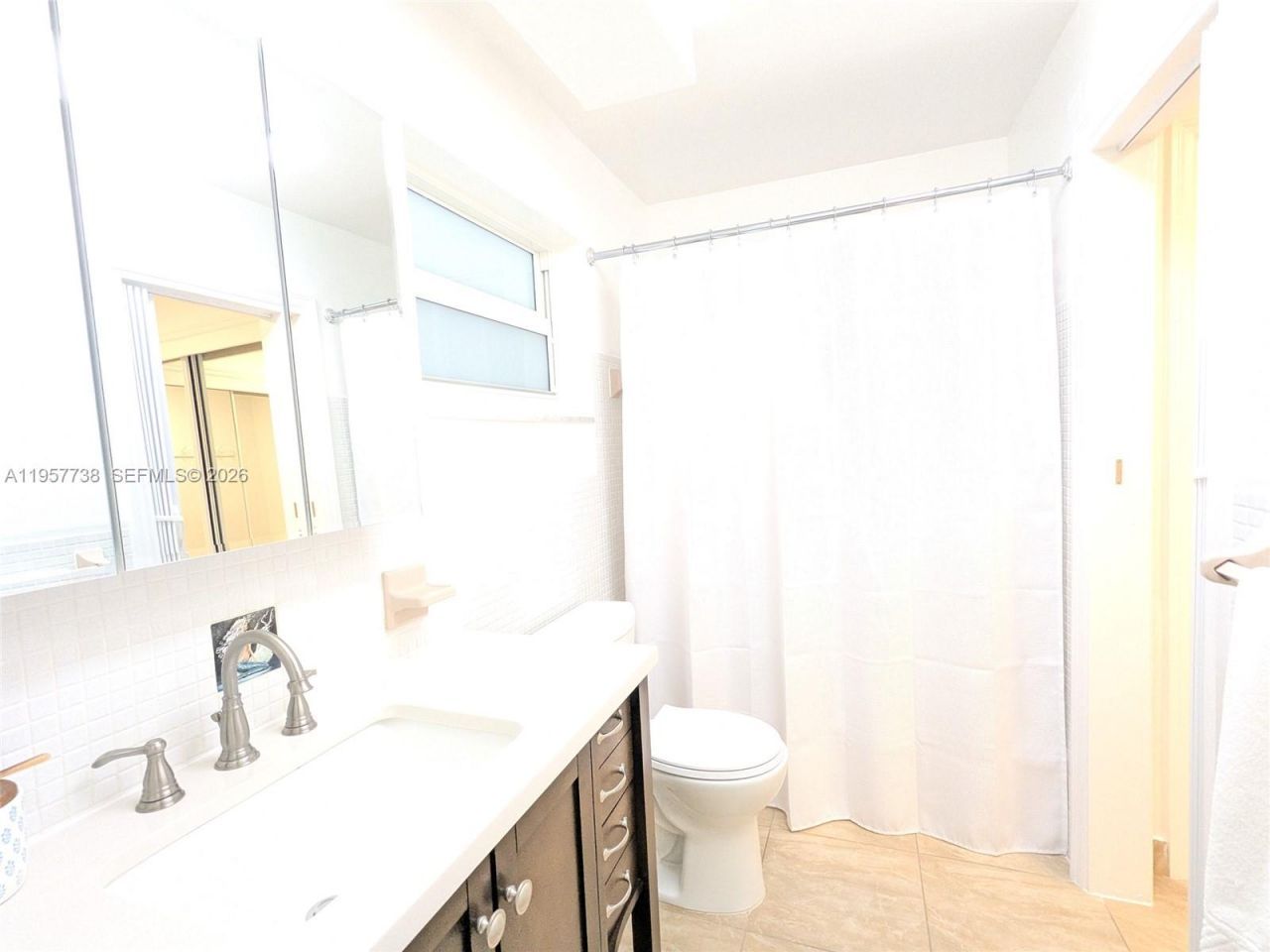 330 SE 2nd St, Unit 102E, Hallandale Beach, FL 33009 Photo