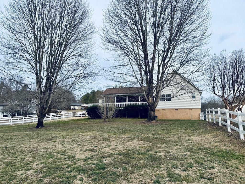 20 Deerbrook, Hayesville, NC 28904 Main Photo