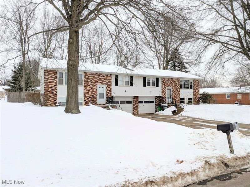 2224 Tennyson Street NW, Massillon, OH 44646 Photo 2