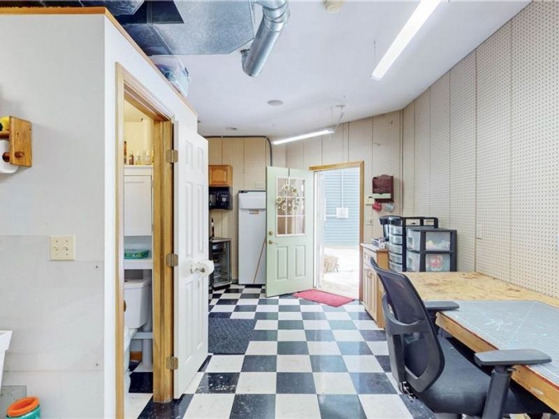 664 Pine Drive, Lake Milton, OH 44429 Photo 21