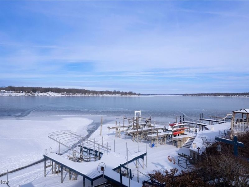 17544 Pine Court, Lake Milton, OH 44429 Photo 7