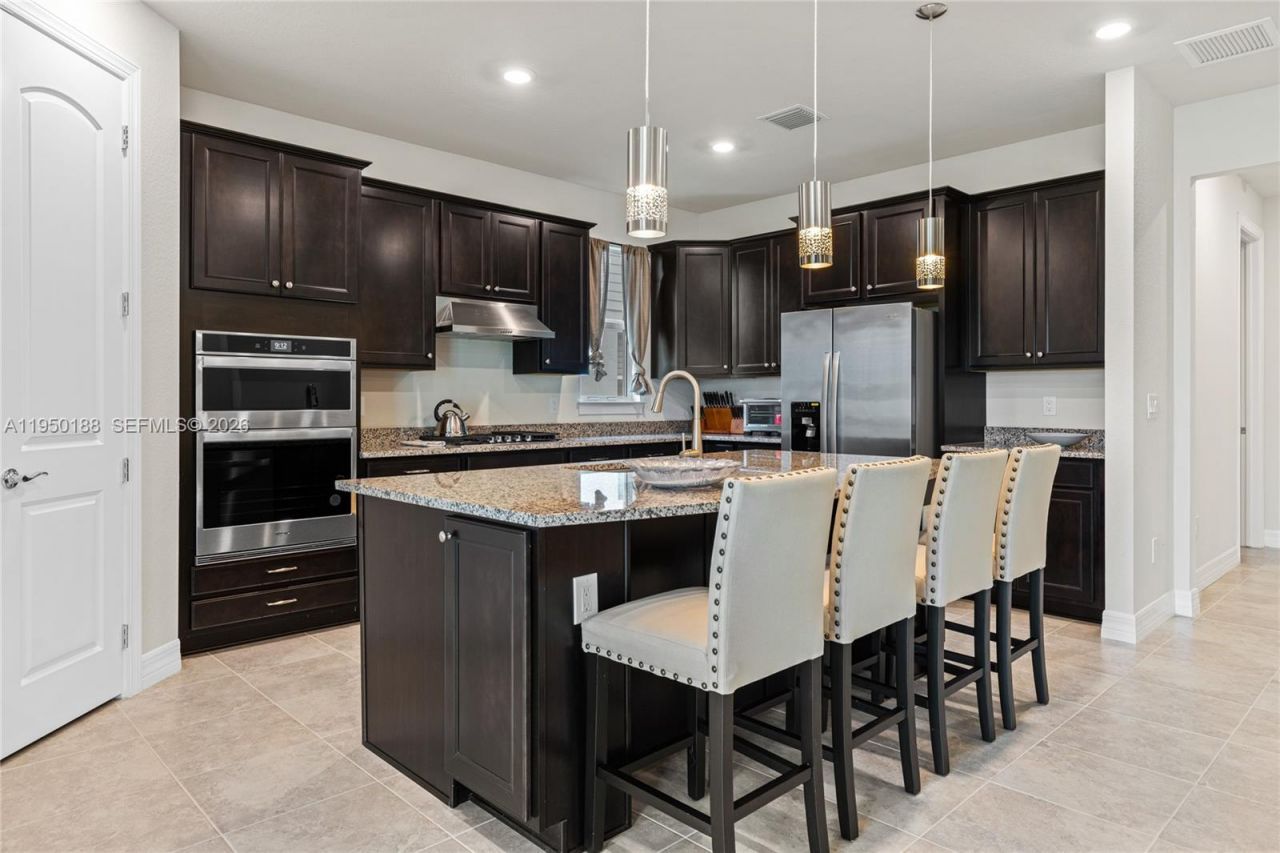 10407 SW Captiva Dr , Port Saint Lucie, FL 34987 Photo