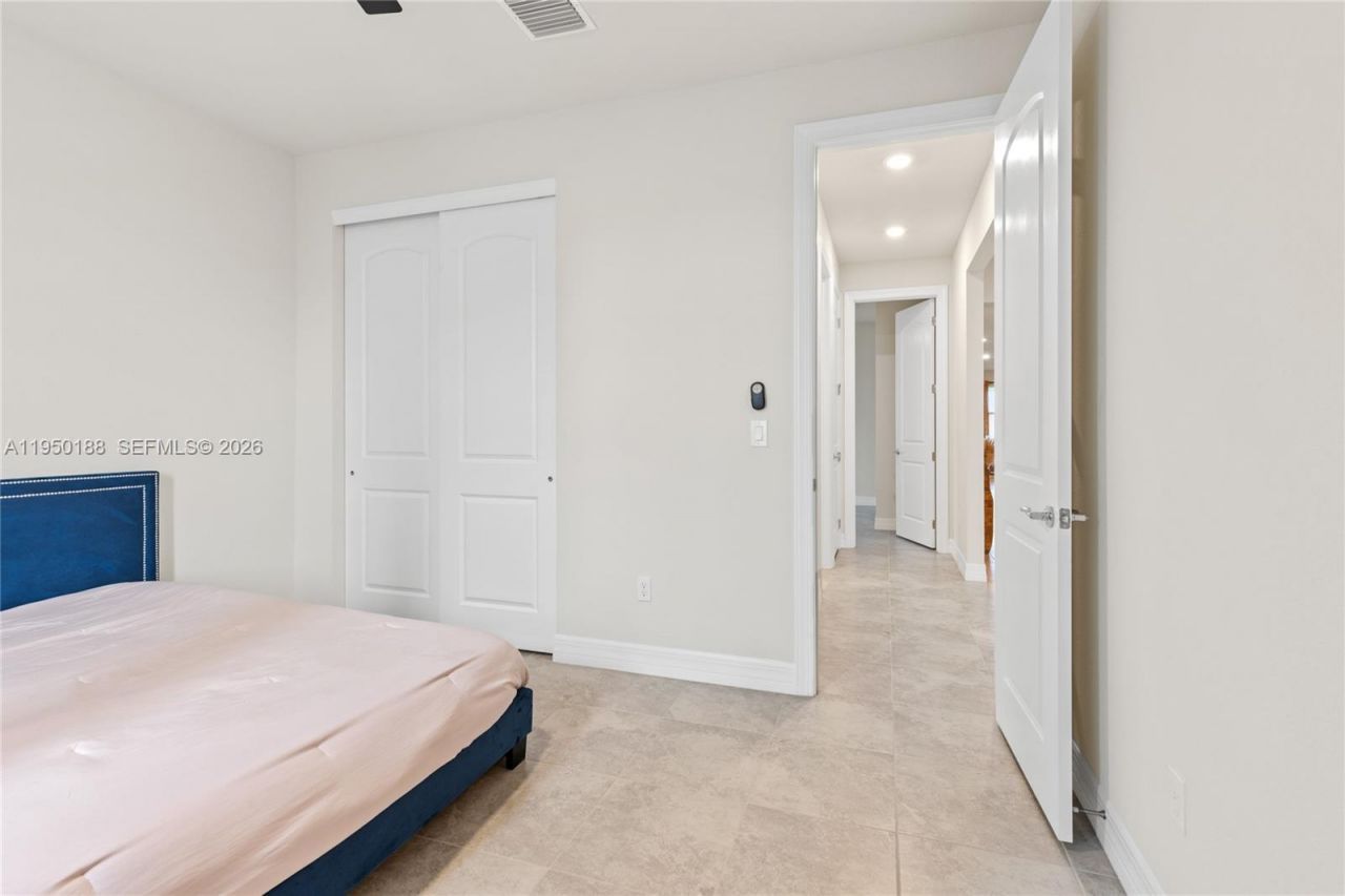 10407 SW Captiva Dr , Port Saint Lucie, FL 34987 Photo