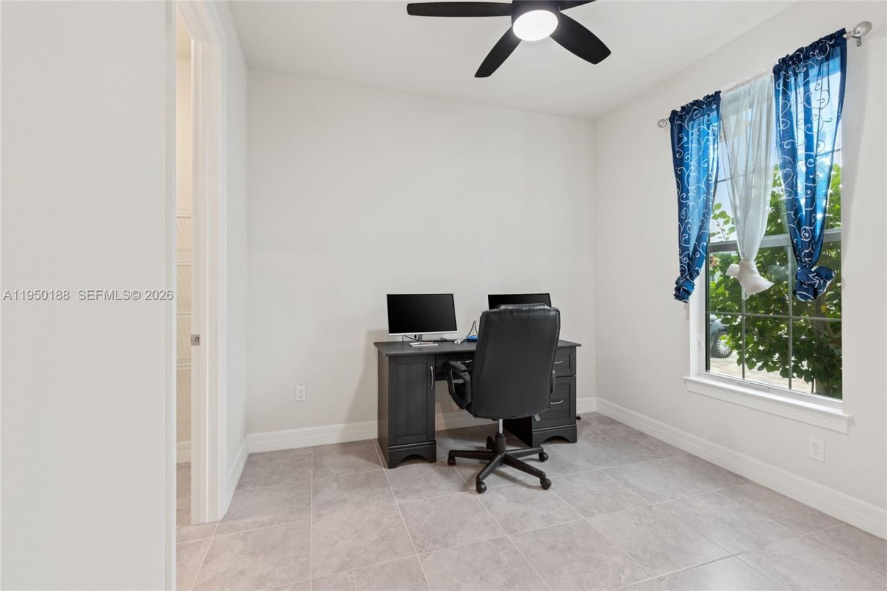 10407 SW Captiva Dr , Port Saint Lucie, FL 34987 Photo