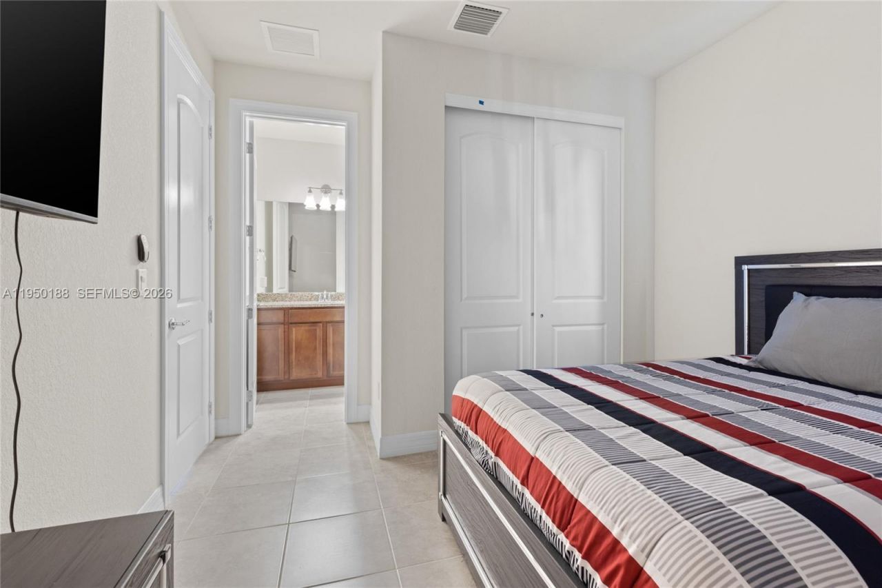 10407 SW Captiva Dr , Port Saint Lucie, FL 34987 Photo