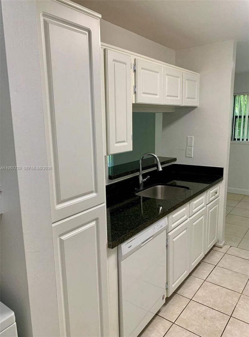 4089 NW 87th Ave, Unit 4089, Sunrise, FL 33351 Photo