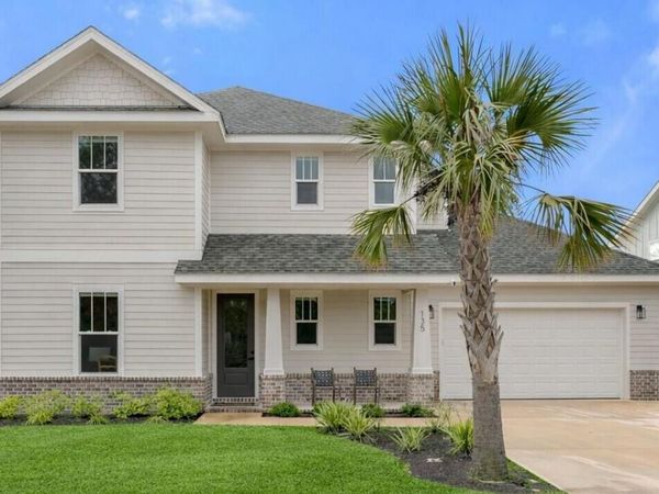 135 Clarke Hill Road, Freeport, FL 32439