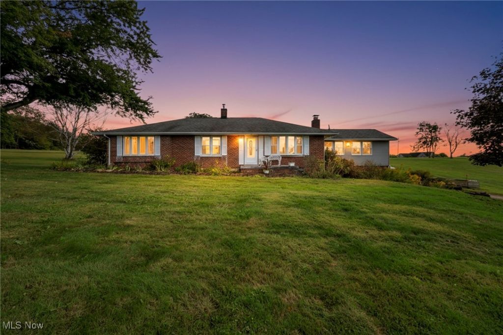 10294 Manor Road Ne, Minerva, OH 44657 Main Photo