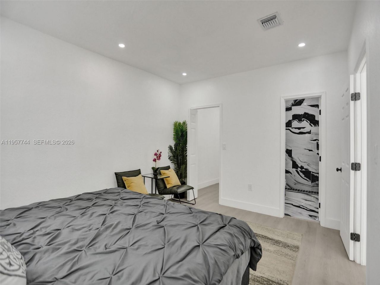 759 NE 127th St , North Miami, FL 33161 Photo