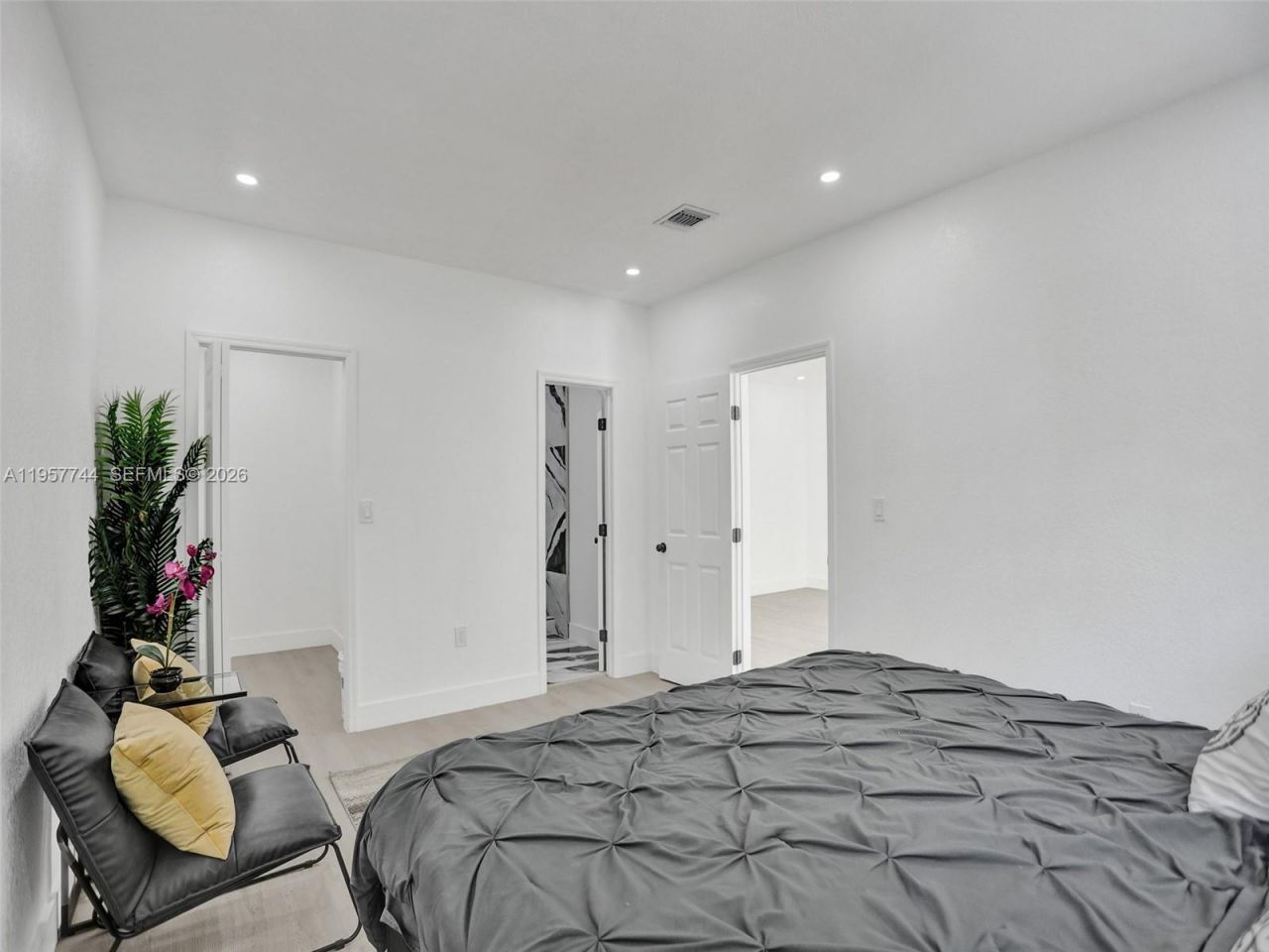 759 NE 127th St , North Miami, FL 33161 Photo