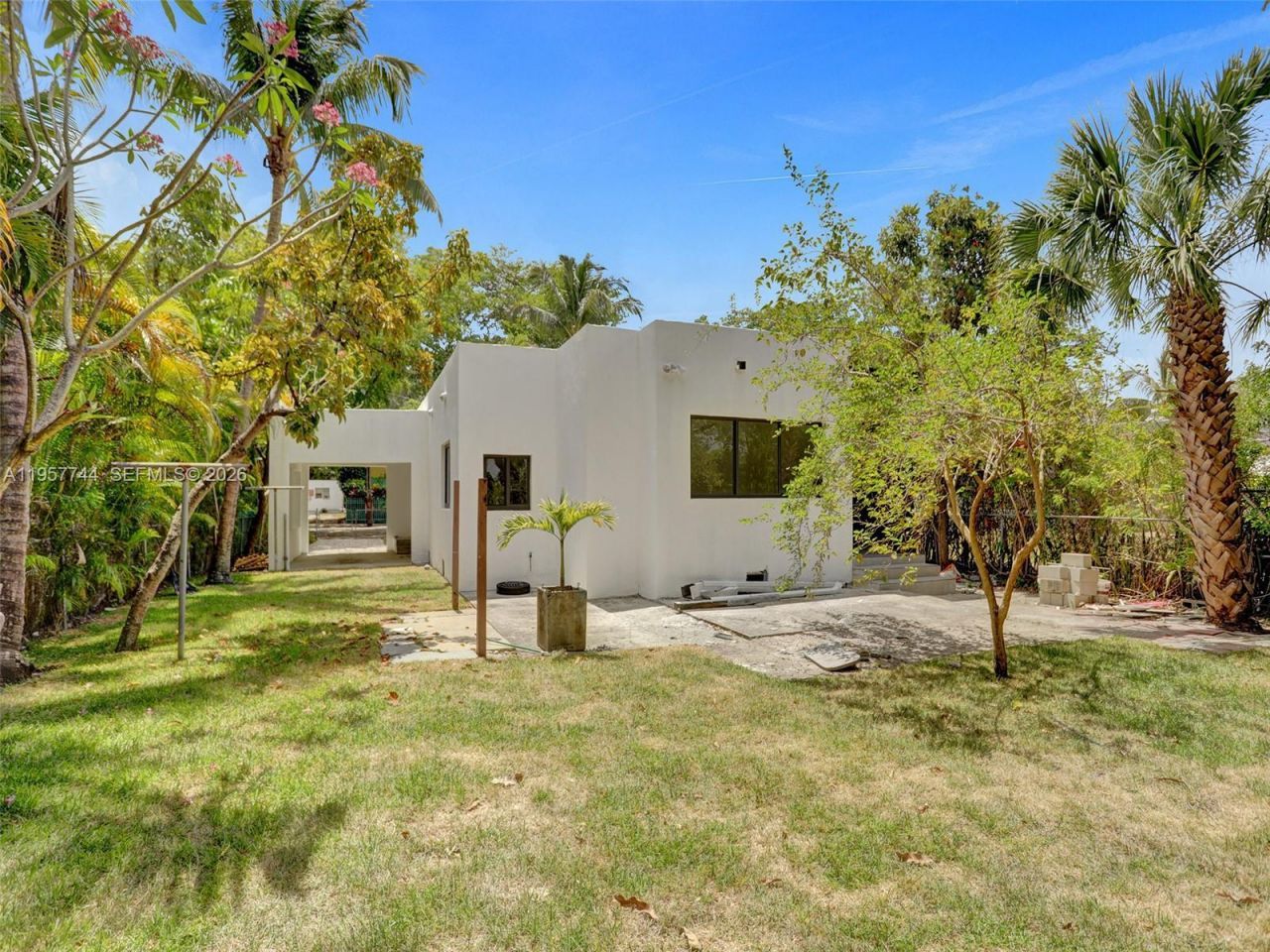 759 NE 127th St , North Miami, FL 33161 Photo