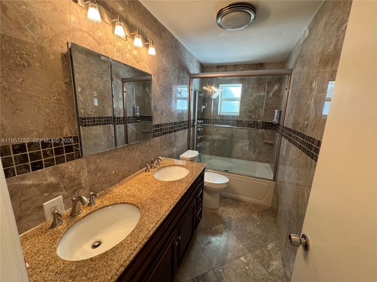 5920 SW 14th St, Plantation, FL 33317 Photo