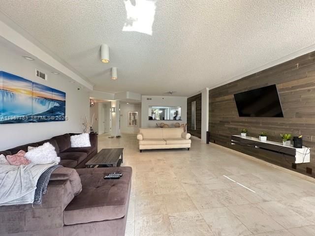 3900 Island Blvd , Unit B-303, Aventura, FL 33160 Photo