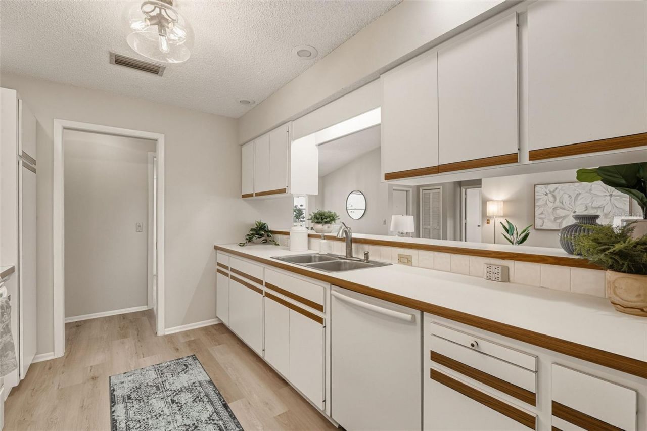 3308 Meadow Run Circle, Venice, FL 34293 Photo