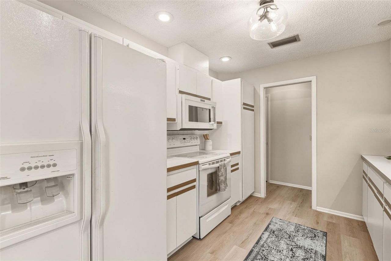 3308 Meadow Run Circle, Venice, FL 34293 Photo