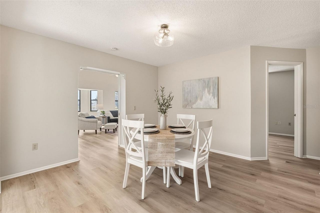 3308 Meadow Run Circle, Venice, FL 34293 Photo