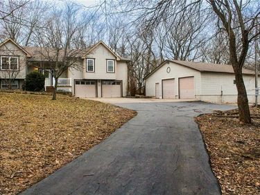 12614 S Al Gossett Road, Lone Jack, MO 64070
