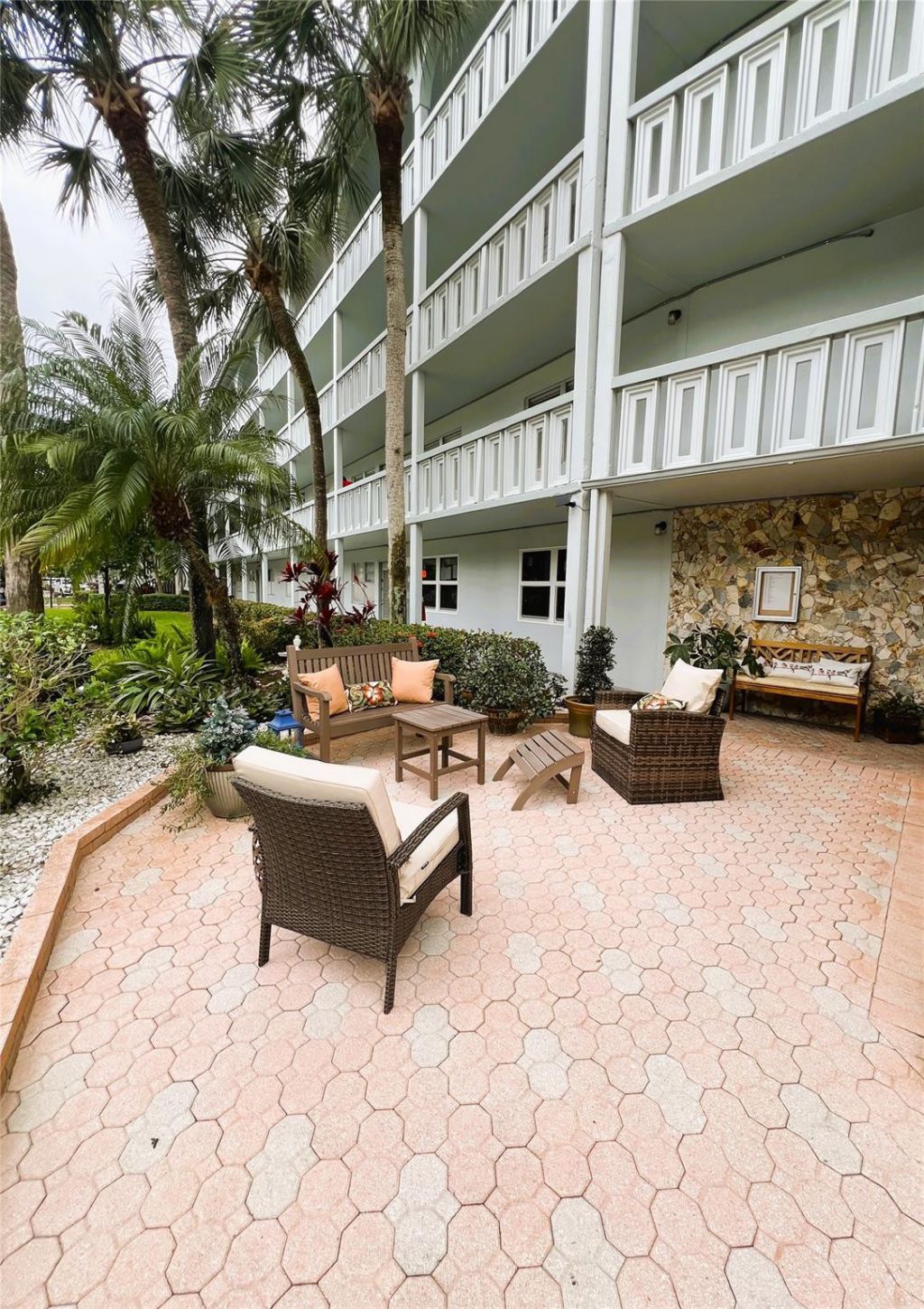 3001 Portofino Isle, Unit E2, Coconut Creek, FL 33066 Photo