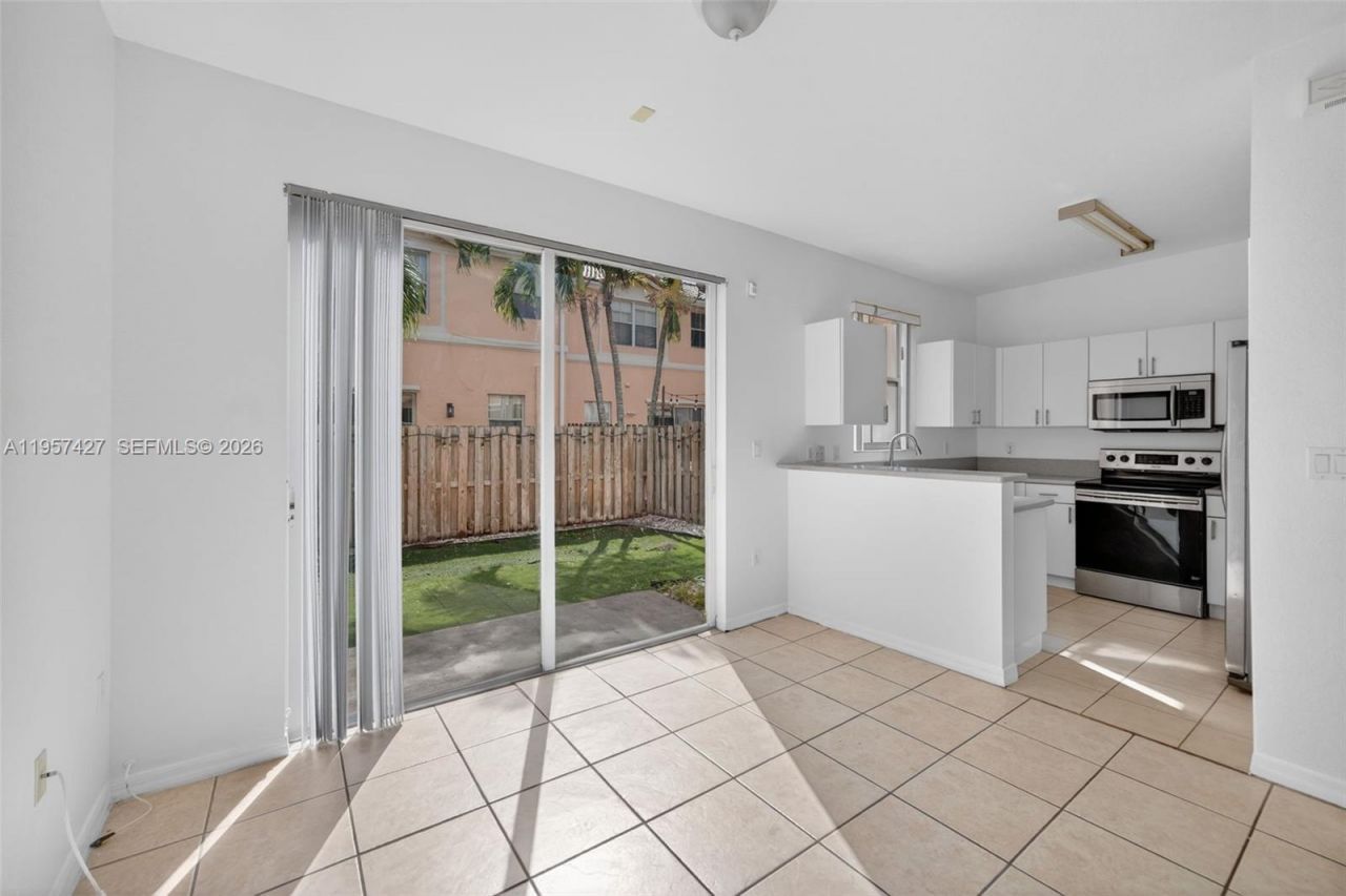 12430 SW 124th Ter, Miami, FL 33186 Photo