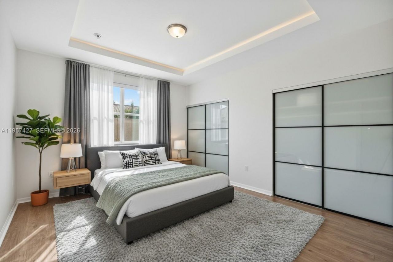 12430 SW 124th Ter, Miami, FL 33186 Photo