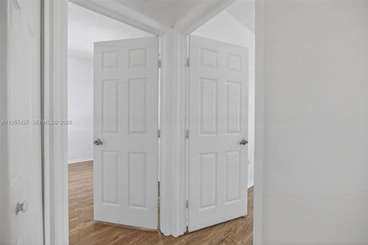 12430 SW 124th Ter, Miami, FL 33186 Photo