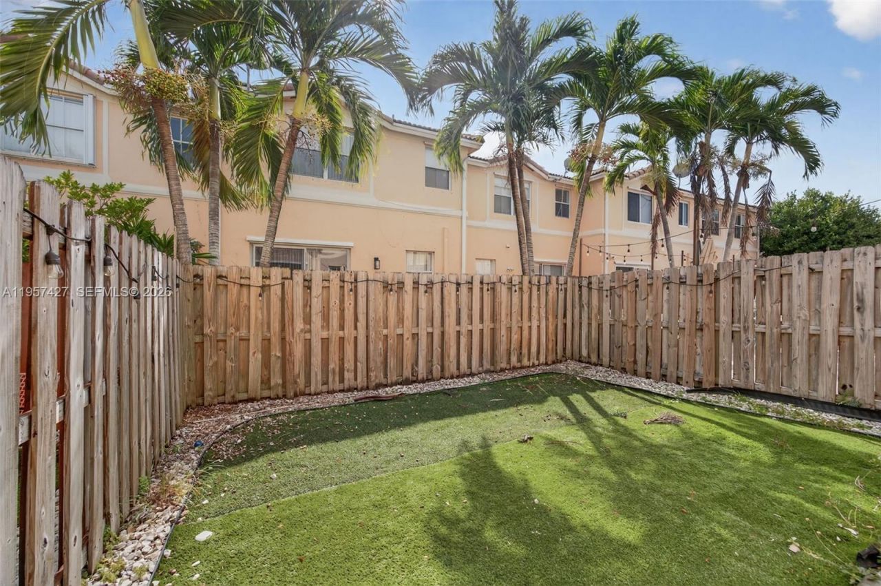 12430 SW 124th Ter, Miami, FL 33186 Photo