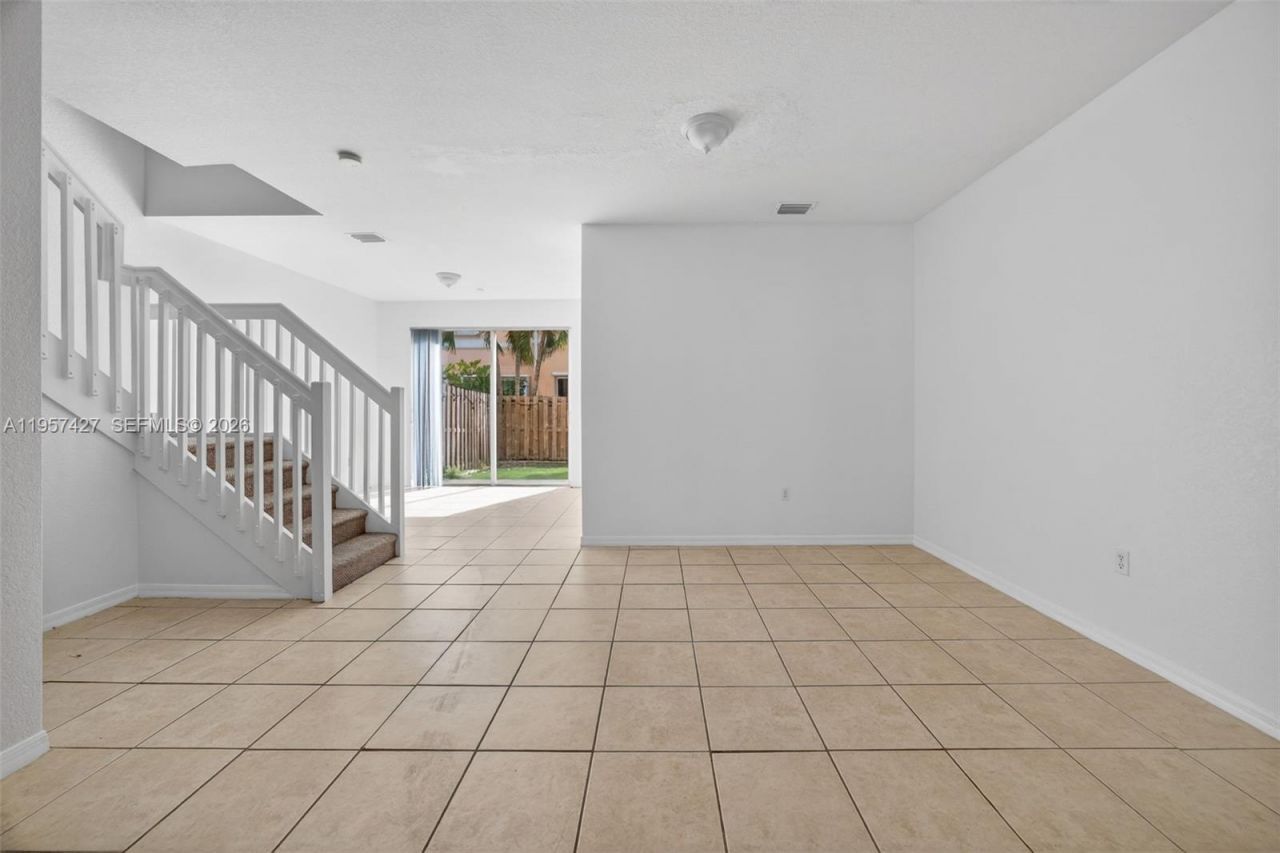 12430 SW 124th Ter, Miami, FL 33186 Photo