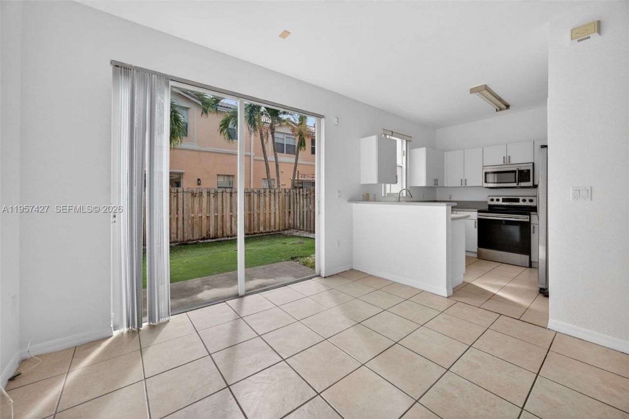12430 SW 124th Ter, Miami, FL 33186 Photo