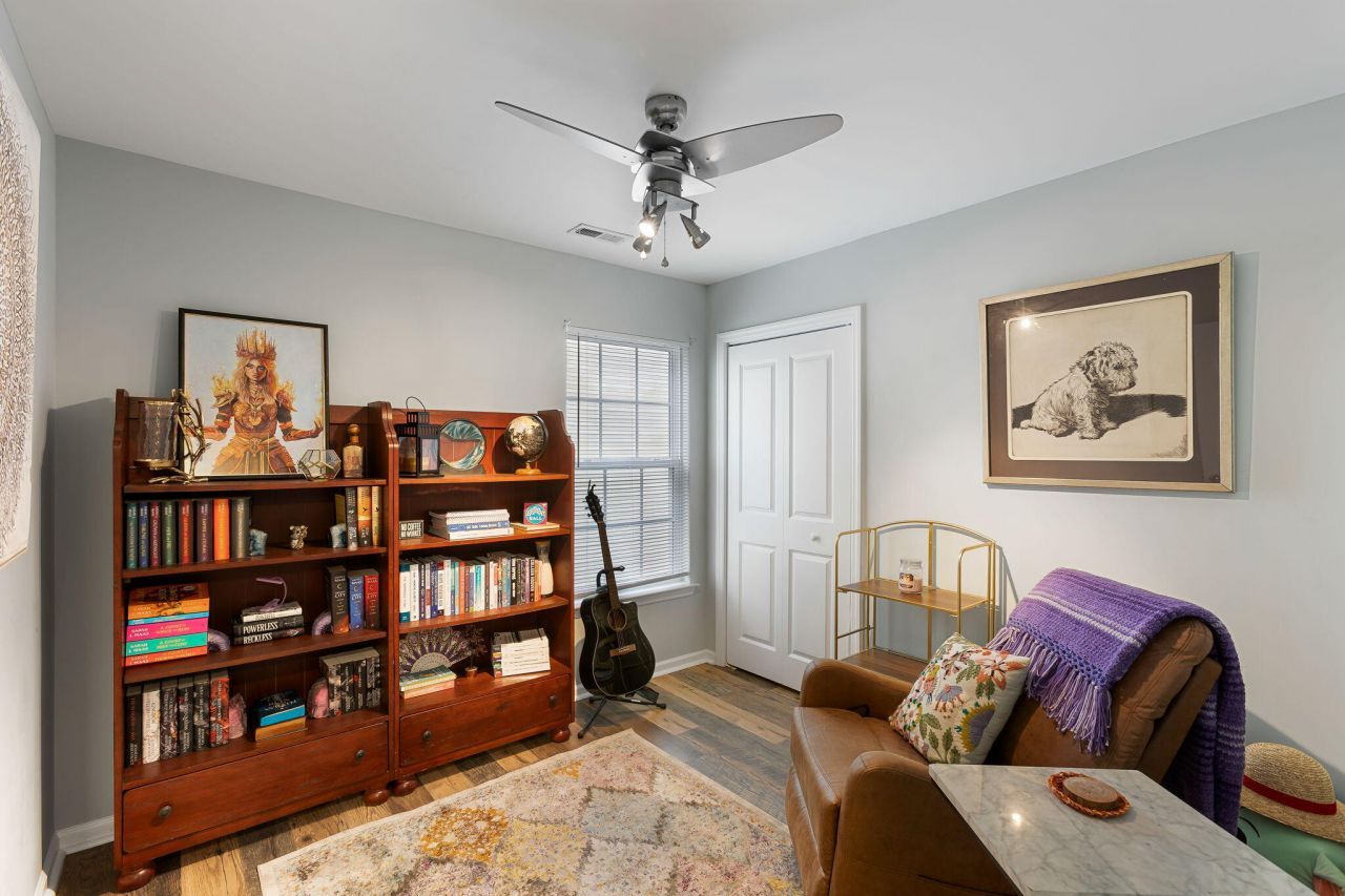 1052 Whitlow Boulevard Photo 17